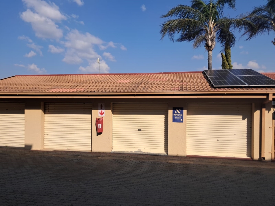3 Bedroom Property for Sale in Flamingo Park Free State